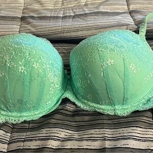 Candie's Green Lace Molded Cup Bra